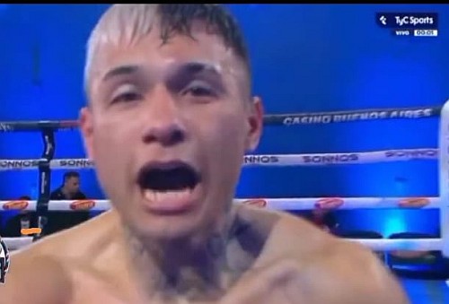 Arguello shocks and defeats Panamanian puncher prospect Bonilla in Argentina