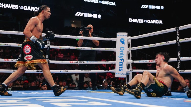 7-1 Underdog Eridson Garcia Shocks Alan Chaves in Dominant Upset Victory, Captures IBF International and WBO Latino Lightweight Titles