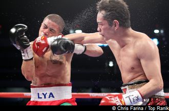 Donaire_VazquezJr_120204_002.330w.jpg