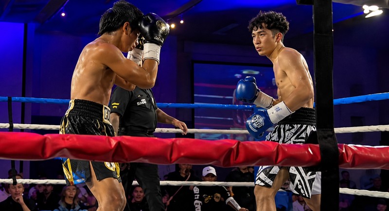 Renden Oppas Scores Thrilling TKO Win in Australia!